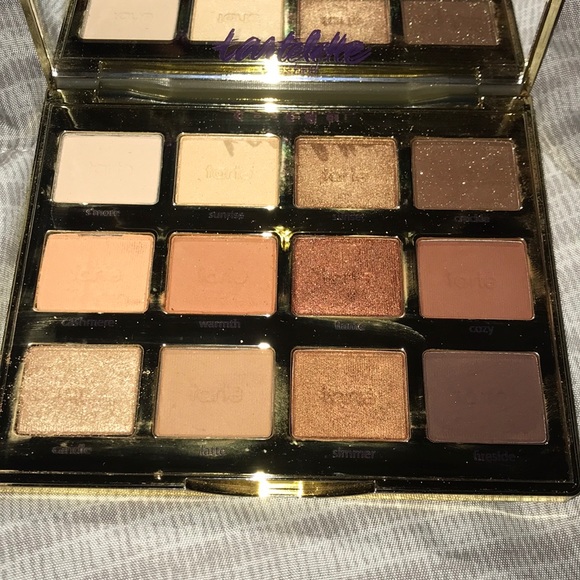 Tartelette Toasted eyeshadow palette - Picture 2 of 2